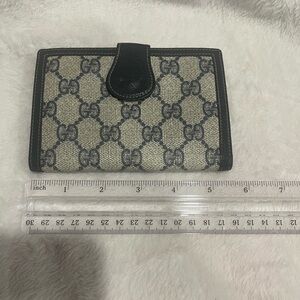 Gucci Vintage Blue & Grey Monogram Kiss Lock Wallet